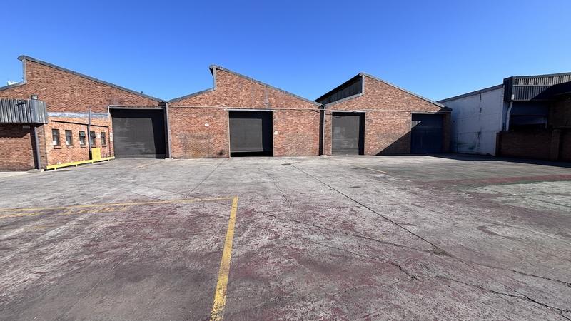 To Let Commercial Property for Rent in Montague Gardens Western Cape
